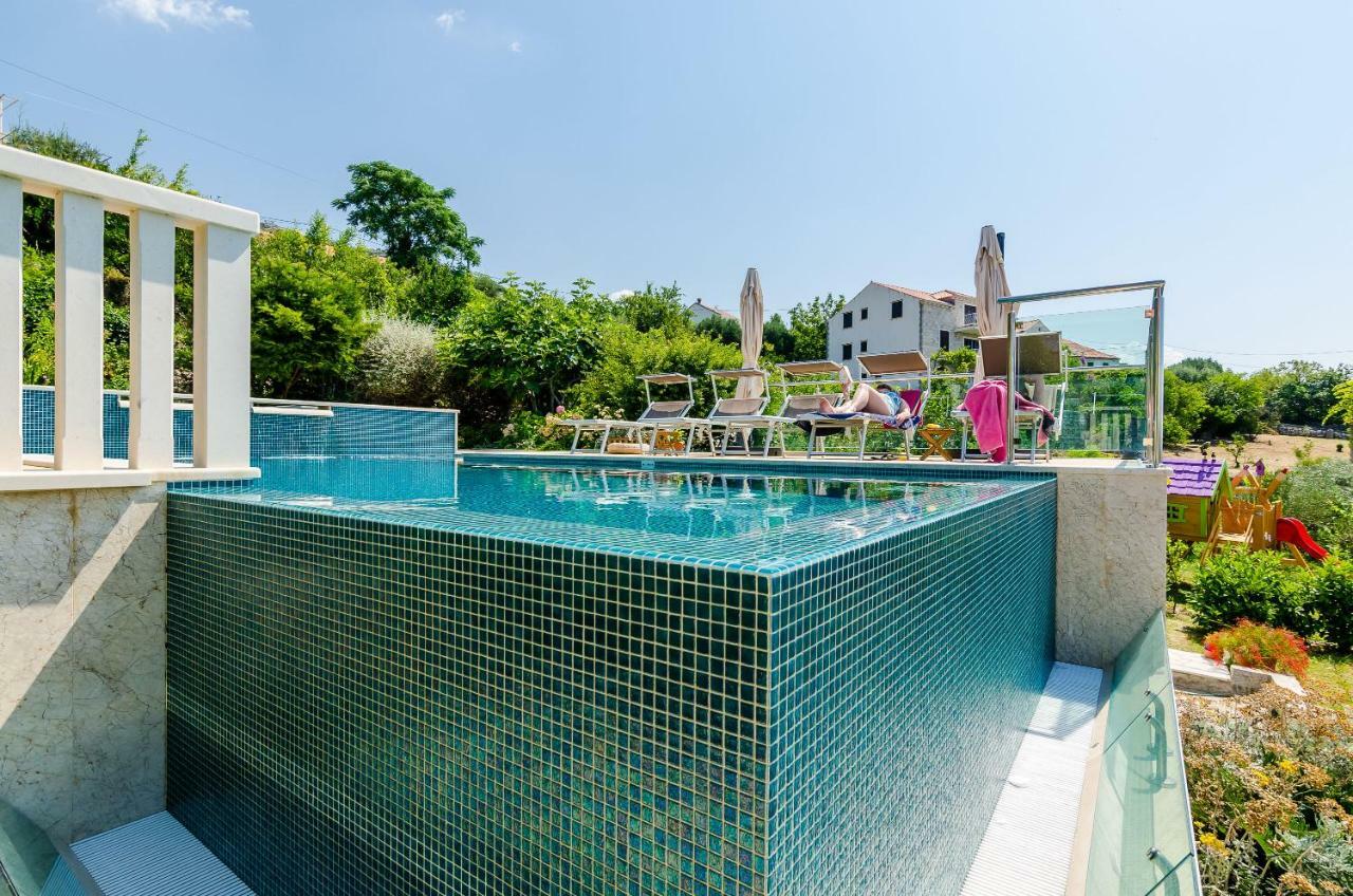 Villa La Vagabonda Орашац Экстерьер фото